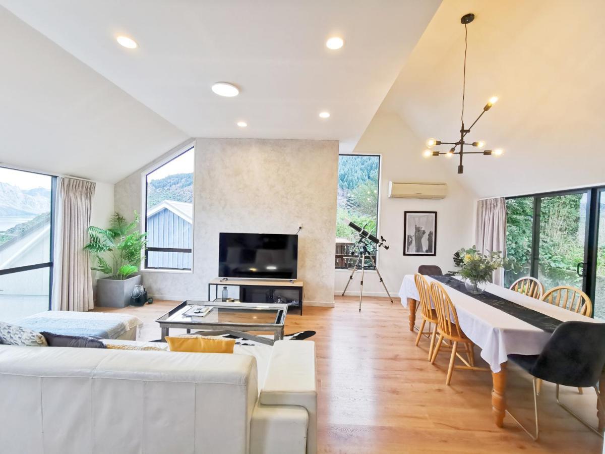 Queenstown Lakeview Holiday Home-5Mins To Town Exterior photo